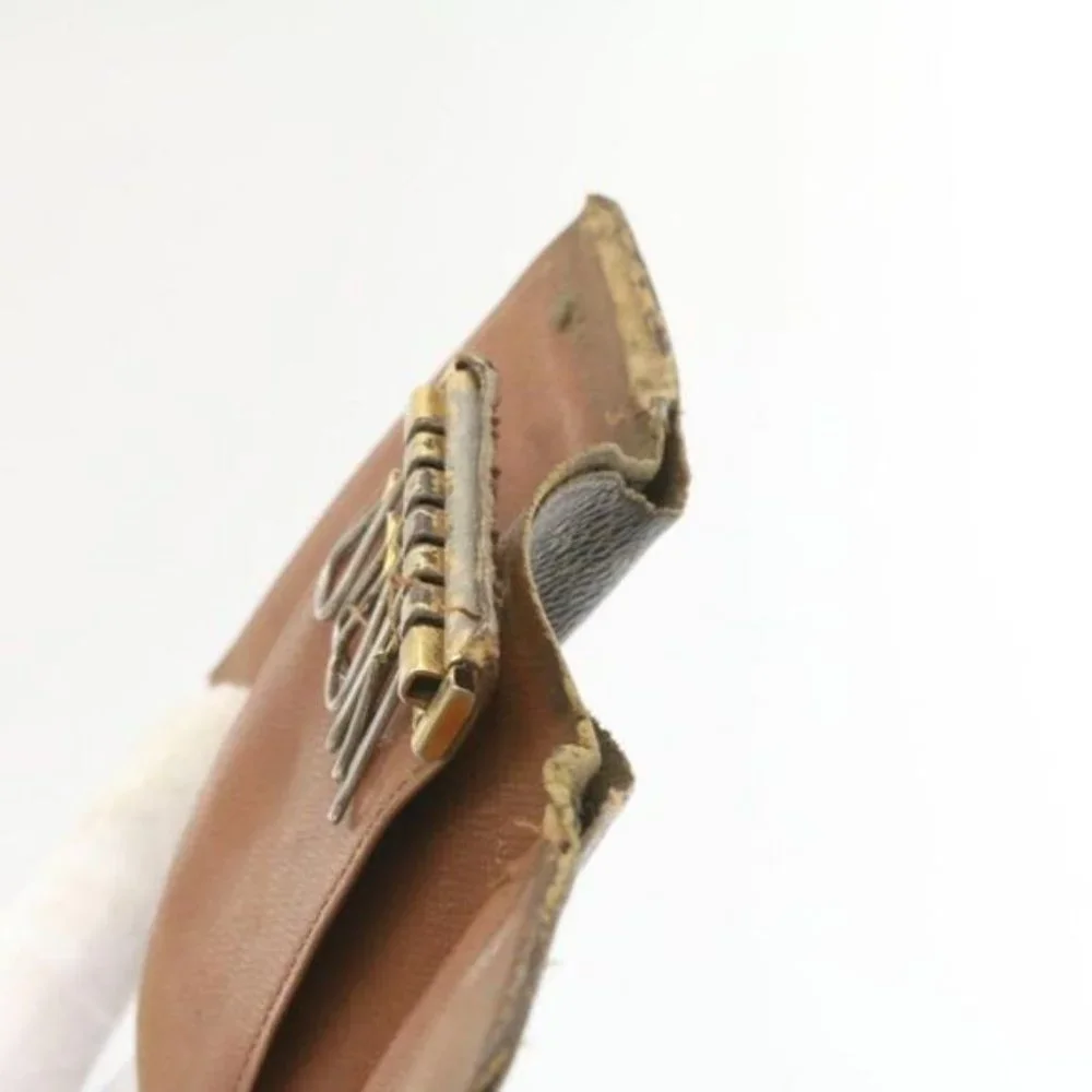 Louis Vuitton Monogram Key Holder/Wallet #157***